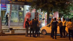 Diyarbakır’da video oyun salonuna silahlı saldırı: 3 yaral